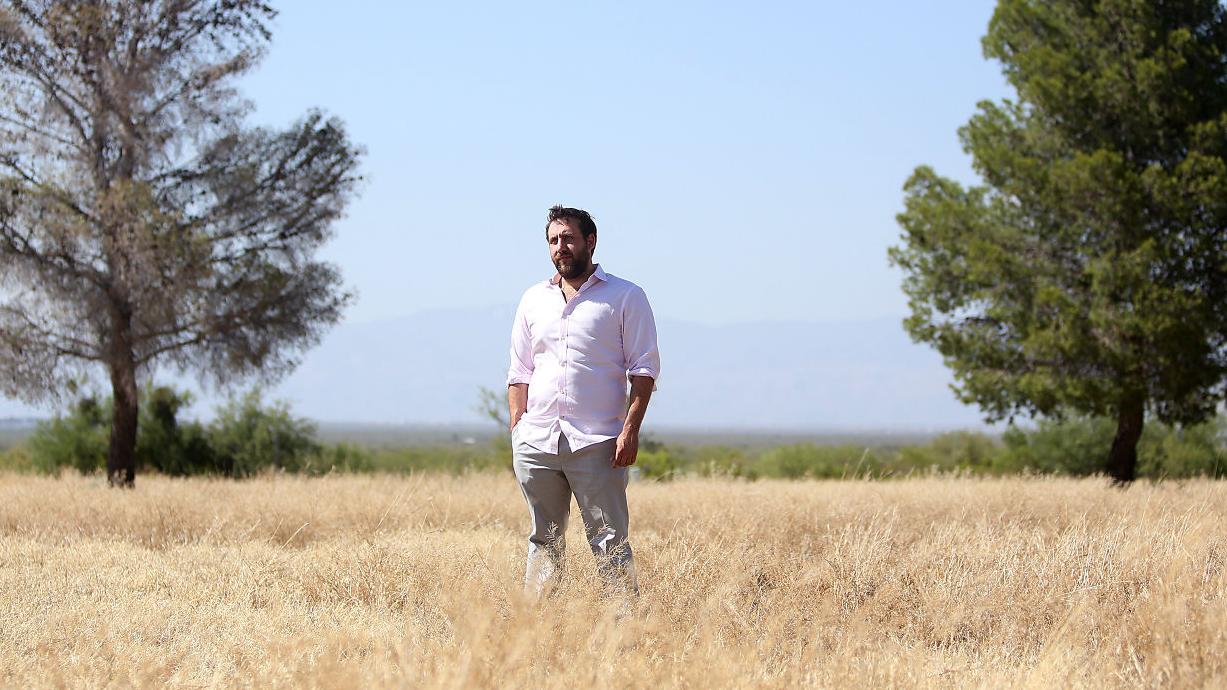 Homes on big lots could herald future for defunct AZ golf courses